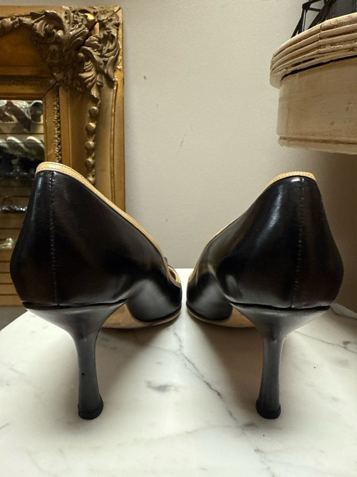 Chanel Size 40 Black & Beige Leather Pump