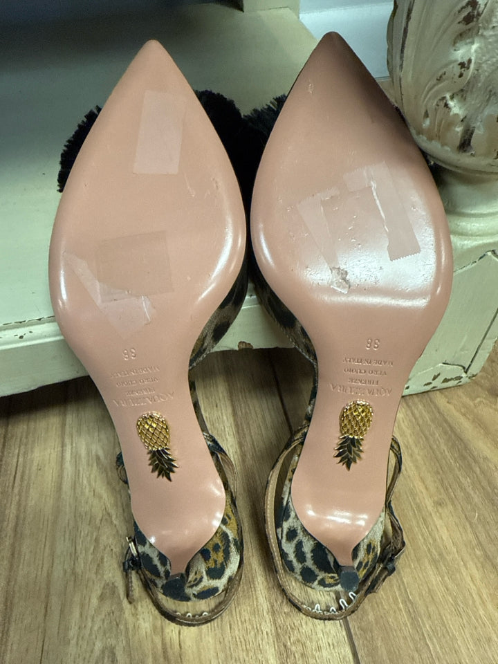 Aquazzura Size 38 Black Multi Fabric Pump