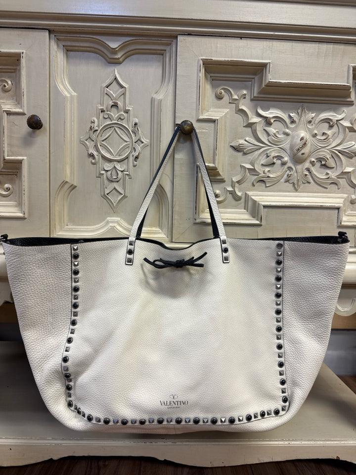 Valentino Garavani Handbag