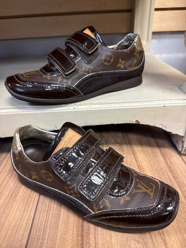 Louis Vuitton Sneaker