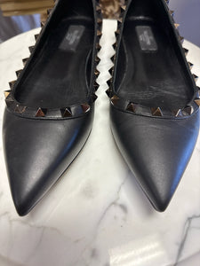 Valentino Flat