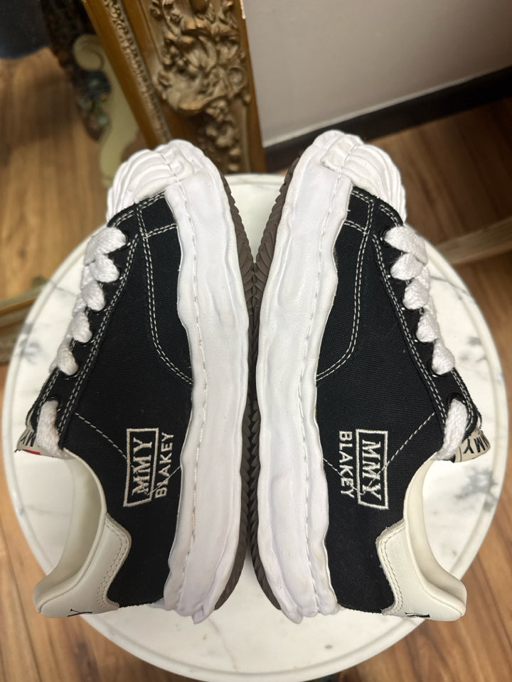 Maison Mihara Yasuhiro Sneaker