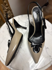 Dolce & Gabbana Size 37 Taupe & Black Patent Leather Pump