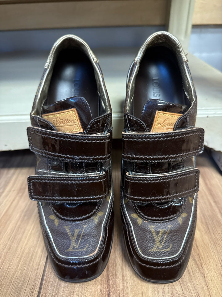 Louis Vuitton Sneaker