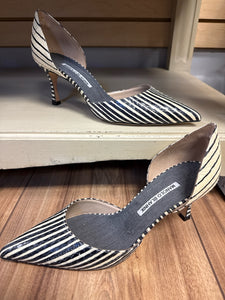 Manolo Blahnik Size 38 Black & Ivory Snakeskin Pump