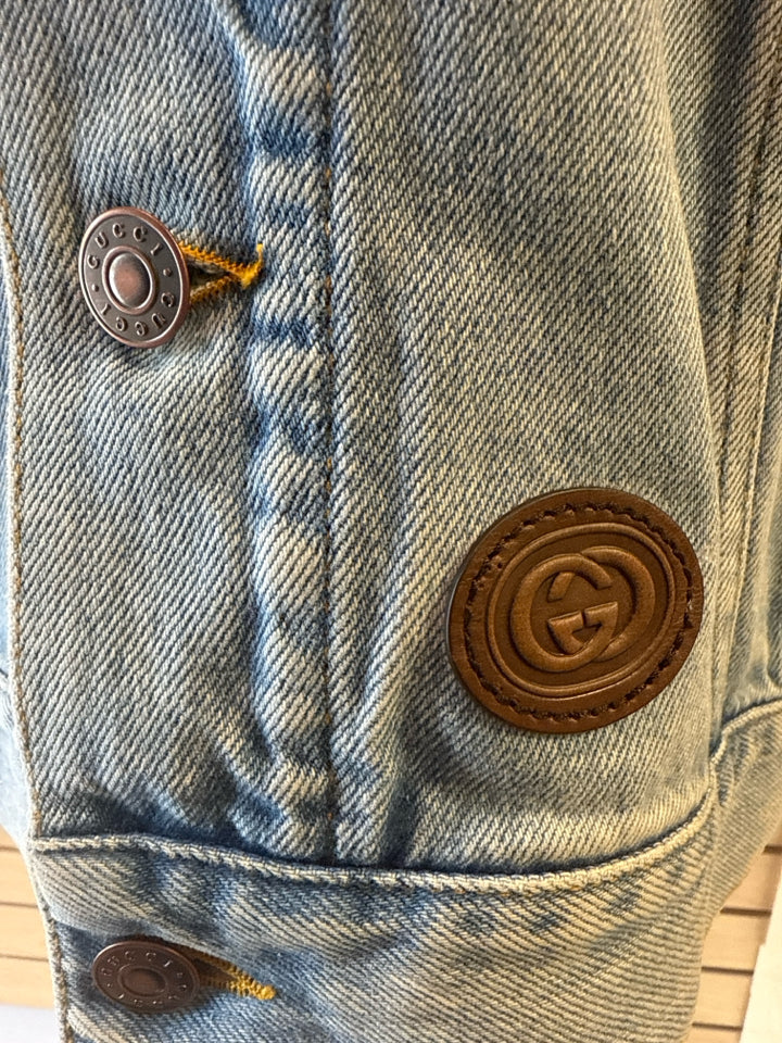 Gucci Size XL Cotton Vest